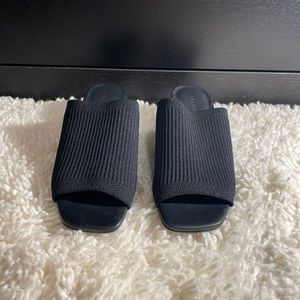 Everlane Low Heel (2in)